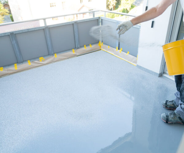 Balkon z blachy perforowanej – nowoczesne rozwiązanie dla każdego domu